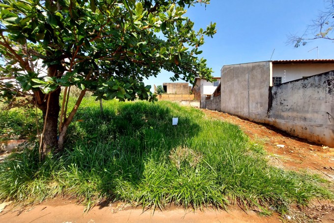 Terreno no Residencial do Lago Ibiporã - PR 