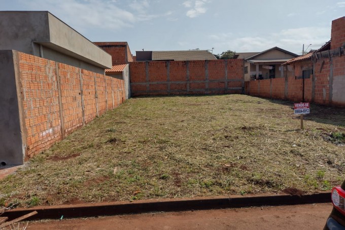 Terreno no Bairro Alto das Palmeiras - Sertanópolis PR